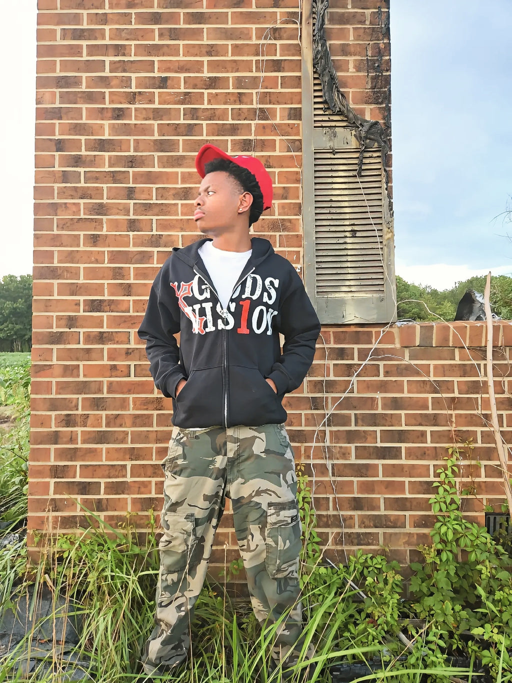 GODS VIS1ON ZIP-UP HOODIE